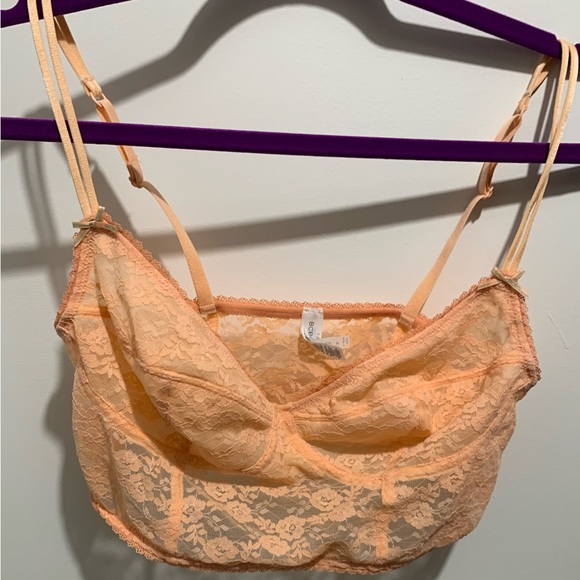 🎀Coquette Coral Floral Lace BCBGeneration The Count on Me Crop Bralette Bow - Picture 3 of 8